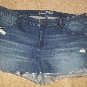 Women's Universal Thread Distressed Jean Denim Shorts 20W -- Very Gently Used